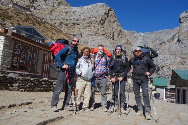 Annapurna trek, posledné ubytovanie v Thorong Pedi (4 537mnm.) pred prechodom cez sedlo Thorong La pass
